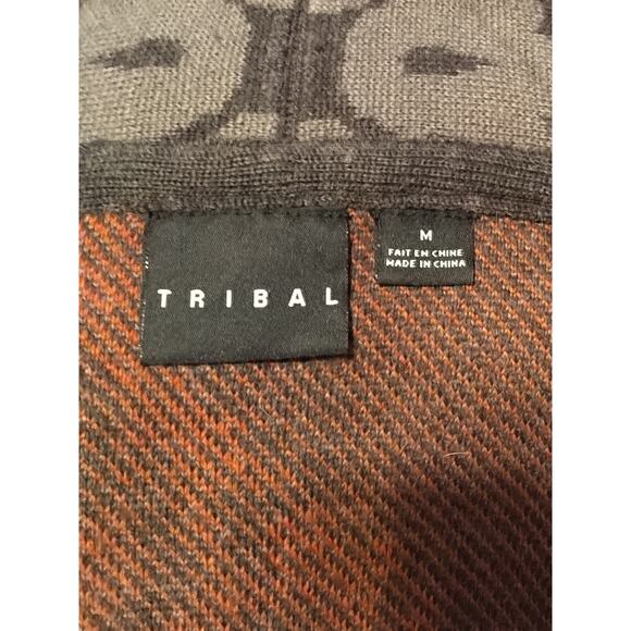 Tribal Long Gray and Red Cardigan - Picture 5 of 5